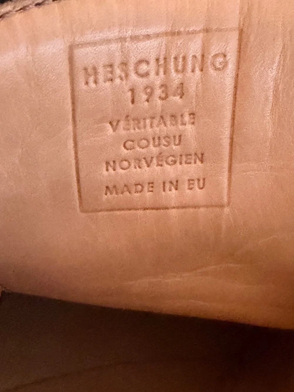 Heschung GENET Chukka Desert Boots Brown Suede Sz 9.5 / 11 US Lace Up Ankle